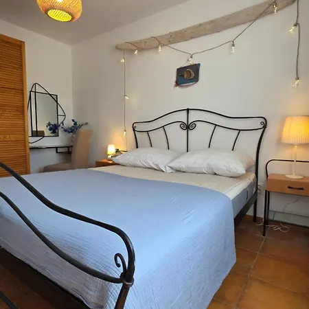 Apartman Blue Village 8d *
